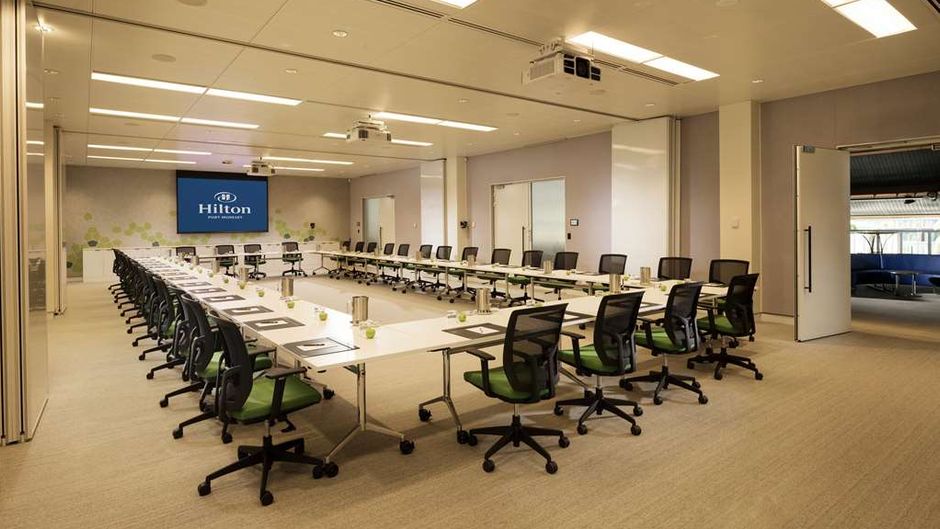 Hilton Port Moresby Hotel & Residences Meeting