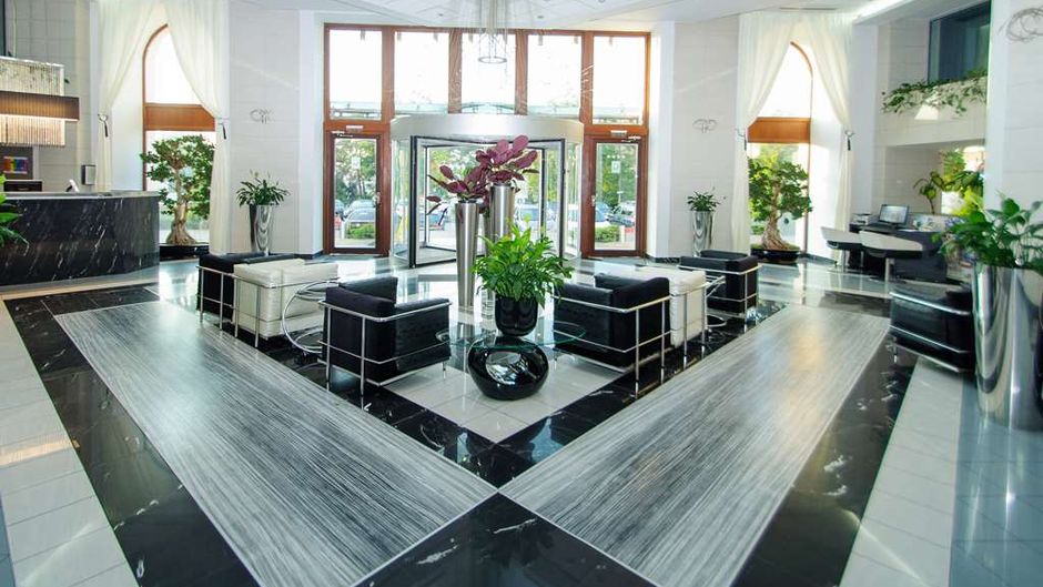Continental Forum Sibiu Lobby