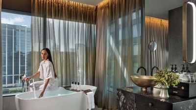 SO/ Auckland Hotel