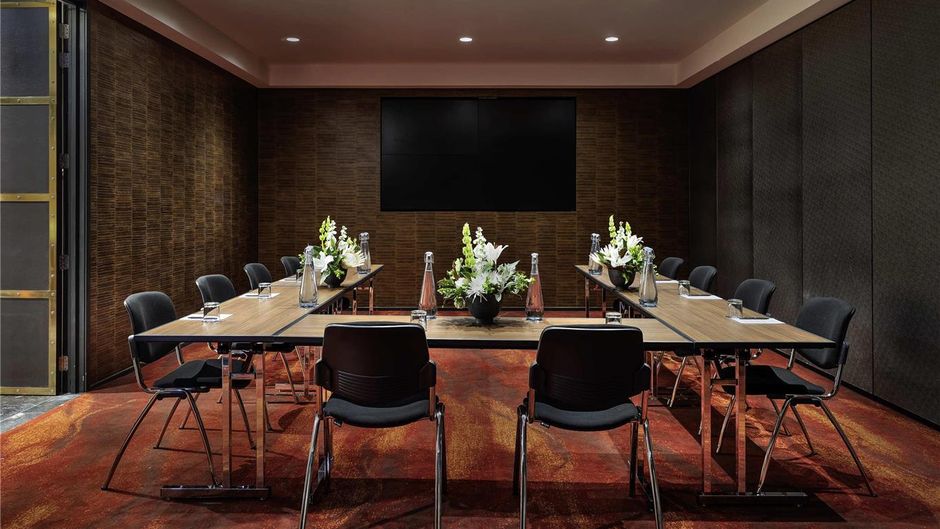SO/ Auckland Hotel Meeting
