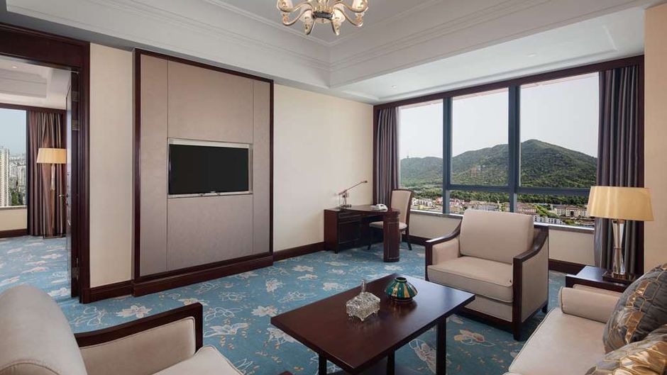 Wyndham Garden Wuxi Huishan Suite