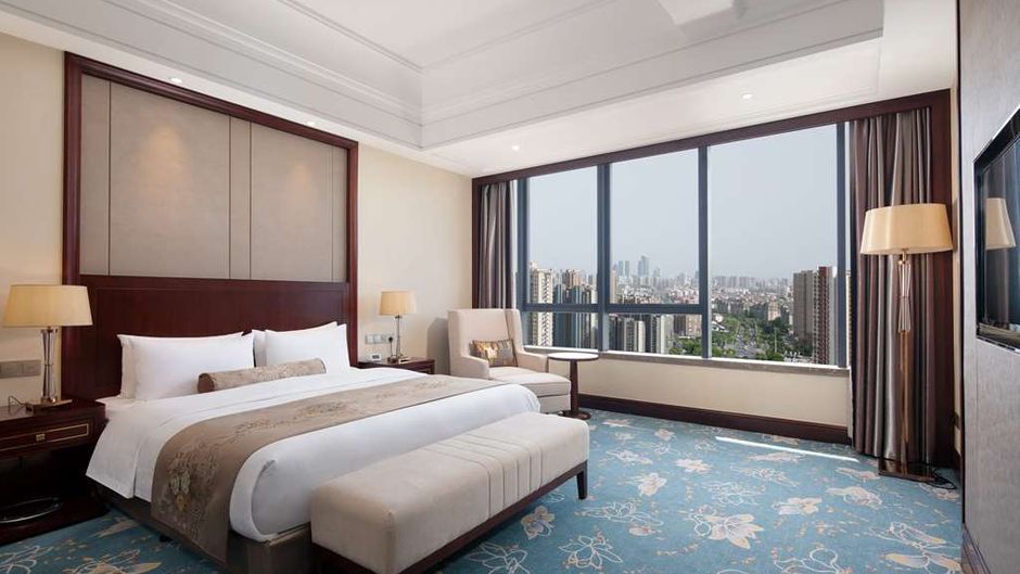 Wyndham Garden Wuxi Huishan Suite