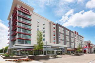 Hampton Inn & Suites Buckhead Place