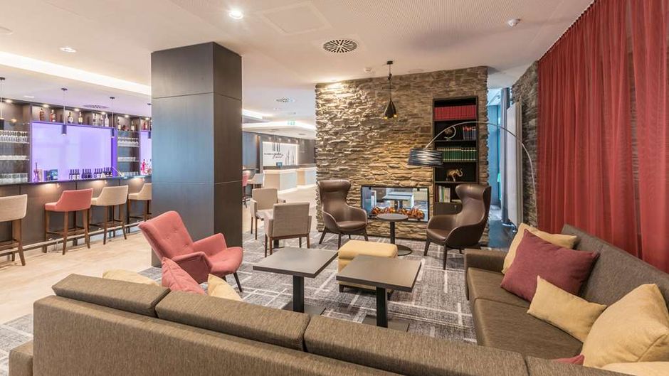 Hilton Garden Inn Munich City West Lobby