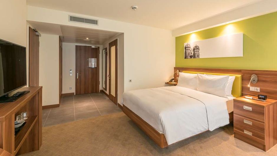 Hampton by Hilton Munich City West Other