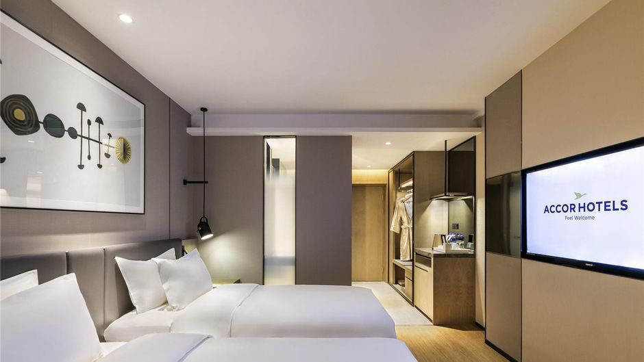 Mercure Wuhan Qiaokou Room