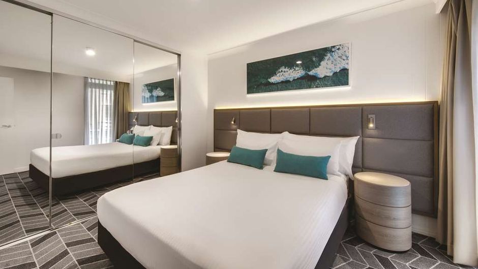 Adina Apartment Hotel Coogee Room