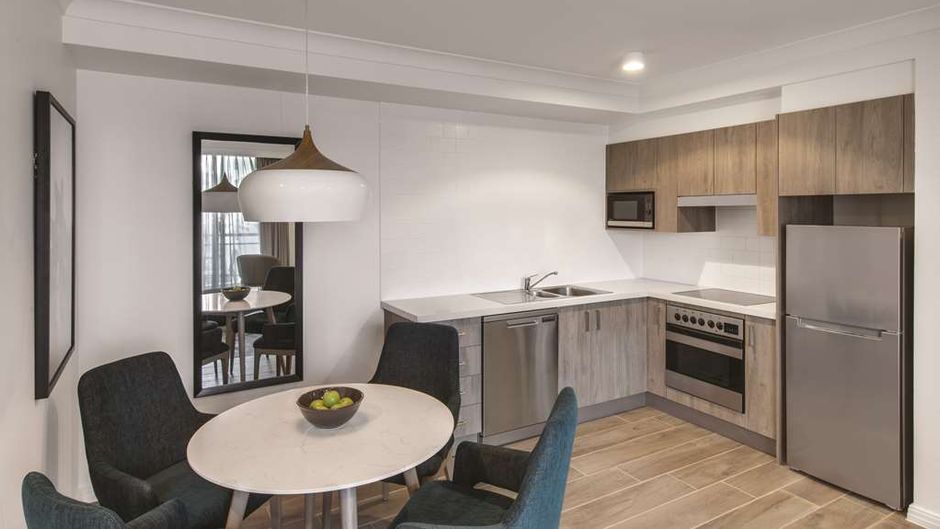 Adina Apartment Hotel Coogee Room