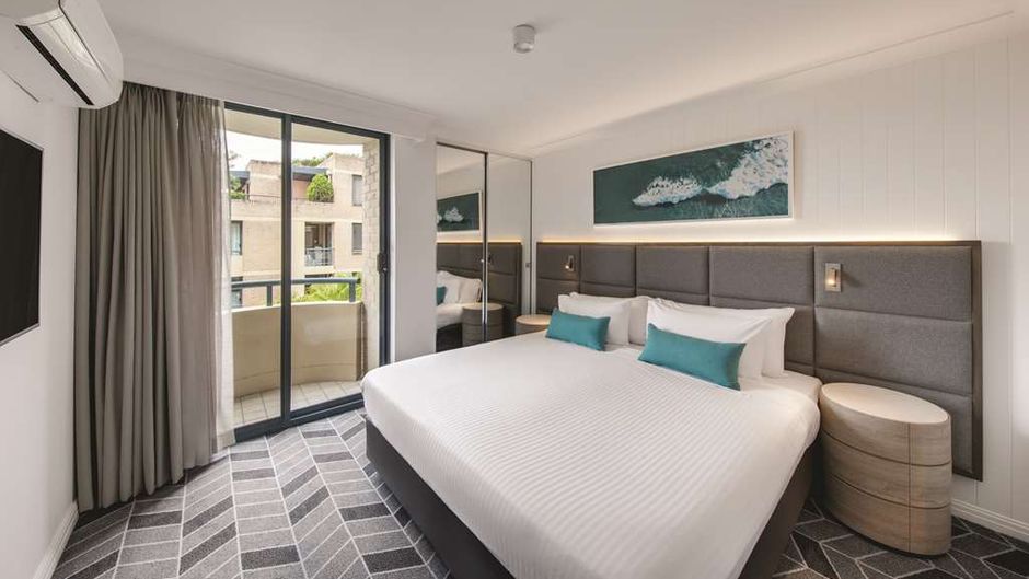 Adina Apartment Hotel Coogee Room