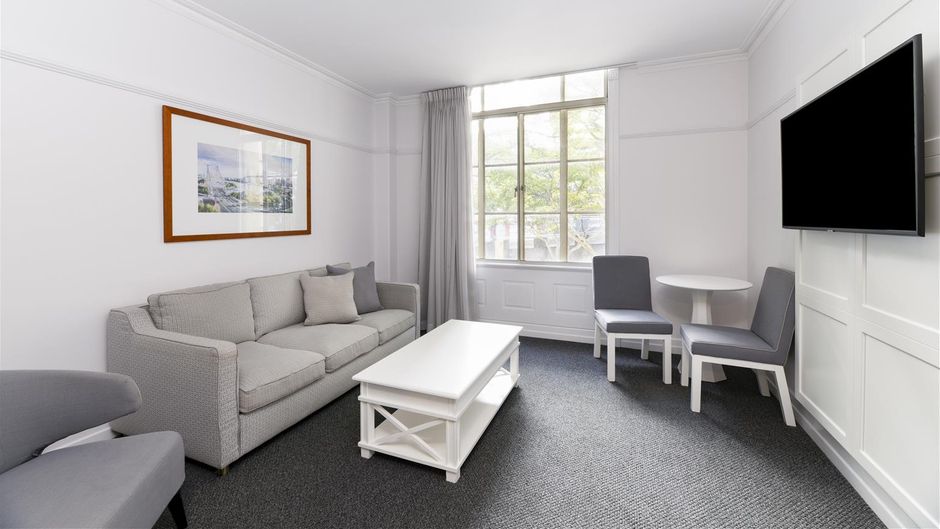 Adina Apartment Hotel Anzac Square Room