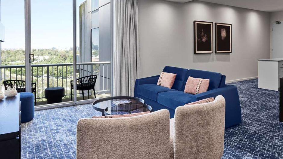 Adina Apartment Hotel on Flinders Street Suite