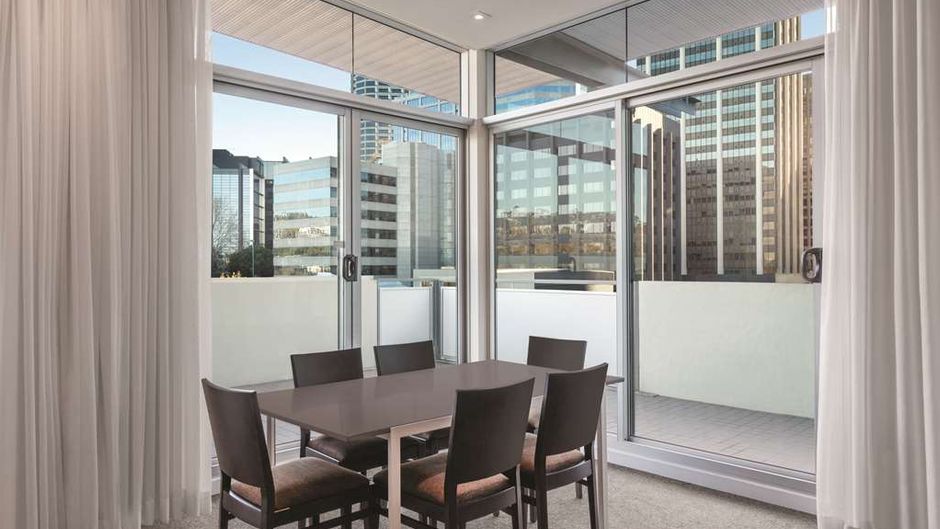 Adina Apartment Hotel Perth Room