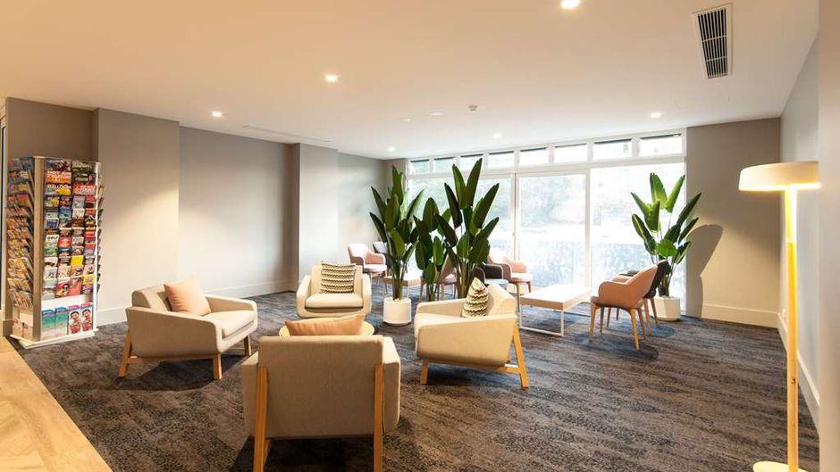 Woodroffe Hotel, Gold Coast Room