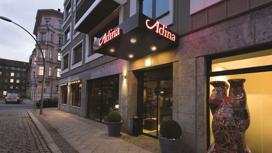 Adina Apartment Hotel Berlin Mitte Exterior
