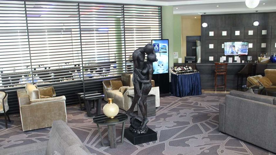 Owu Crown Ibadan Lobby