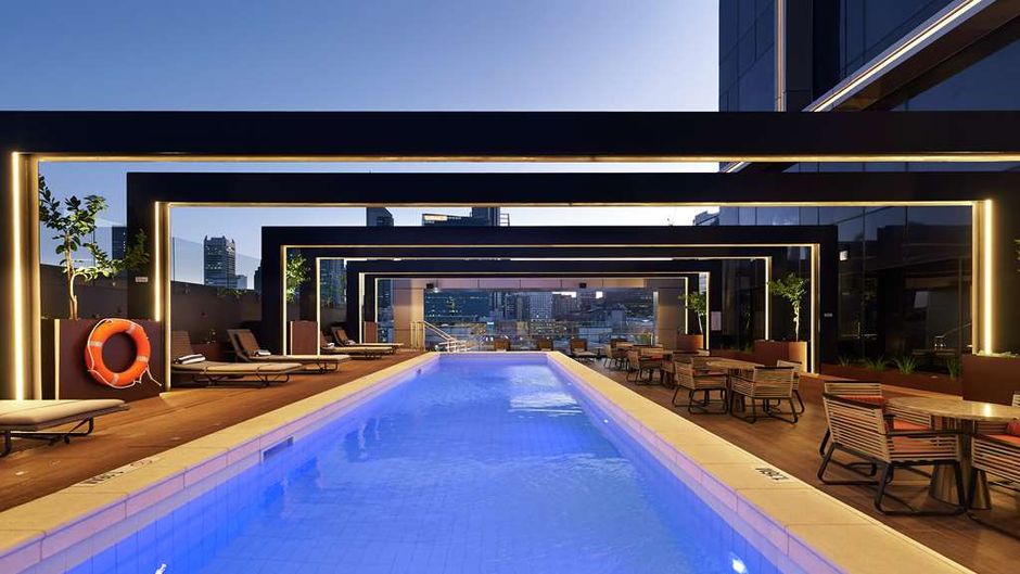 DoubleTree by Hilton Perth Northbridge Pool