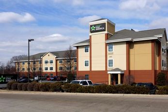 MainStay Suites Chicago Hillside