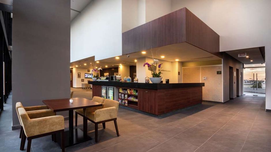 Hampton Inn by Hilton San Luis Potosi Lobby