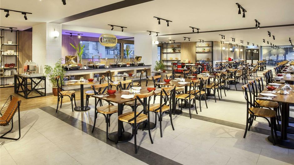Ibis Pontianak City Center Restaurant