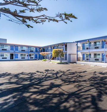 SureStay Hotel by BW Seaside Monterey