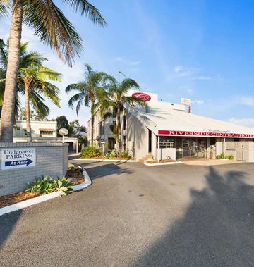 Rockhampton Riverside Central Hotel
