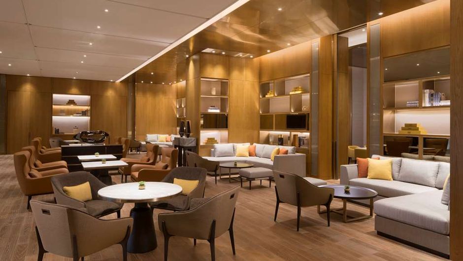 Hyatt Regency Shenzhen Airport Lobby