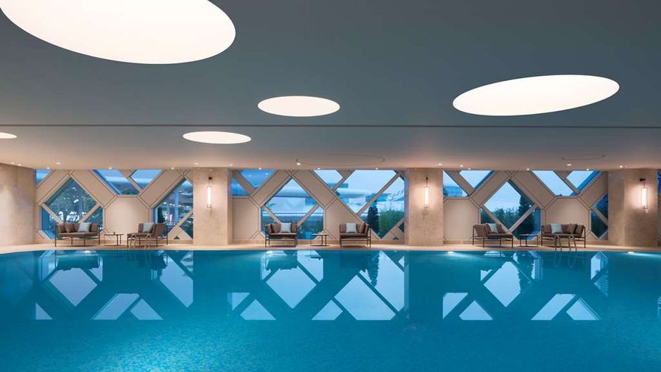 Hyatt Regency Shenzhen Airport Pool