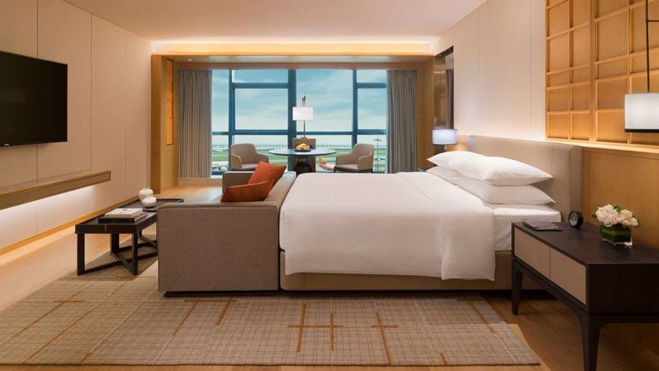 Hyatt Regency Shenzhen Airport Suite
