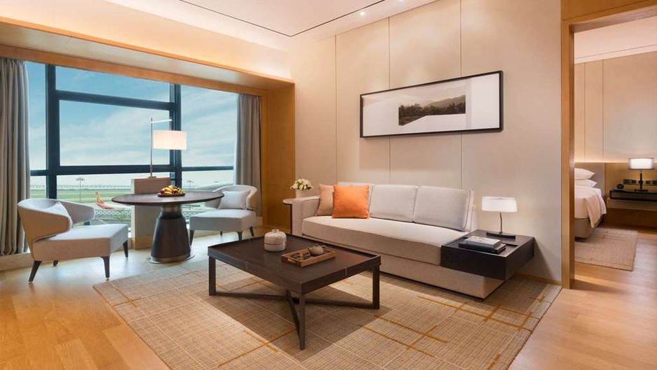 Hyatt Regency Shenzhen Airport Suite