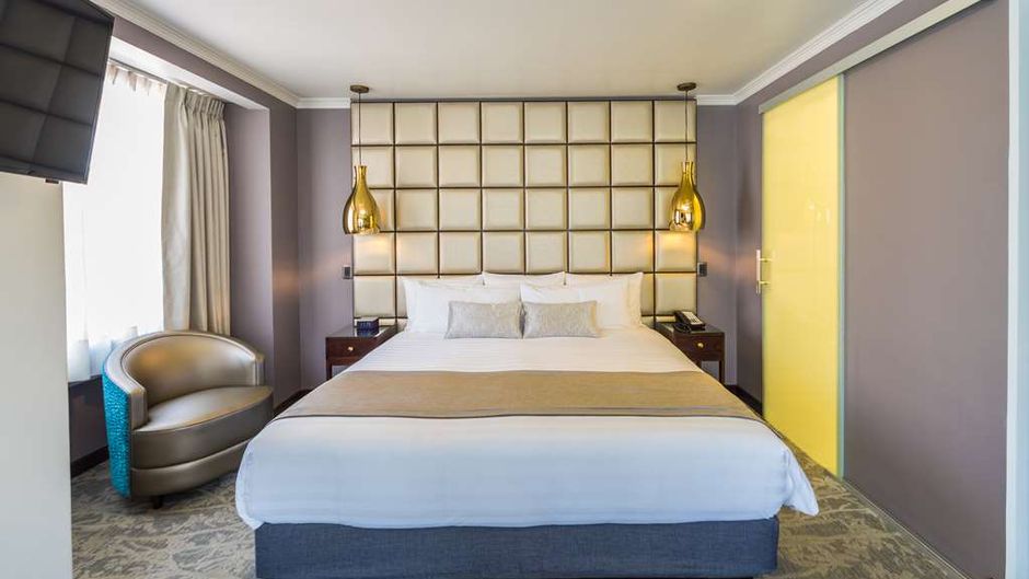 Ritz Apart Hotel All Suites Room