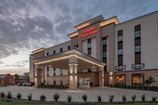 Hampton Inn & Suites Dallas/Plano