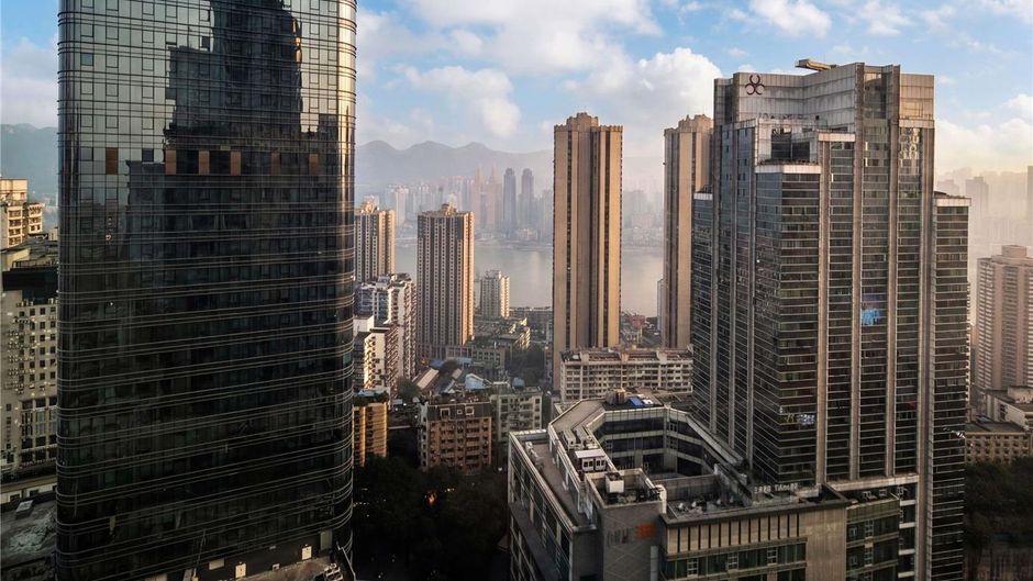 Mercure Chongqing Downtown Exterior