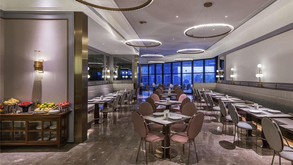 Mercure Suzhou Jinji Lake Exterior