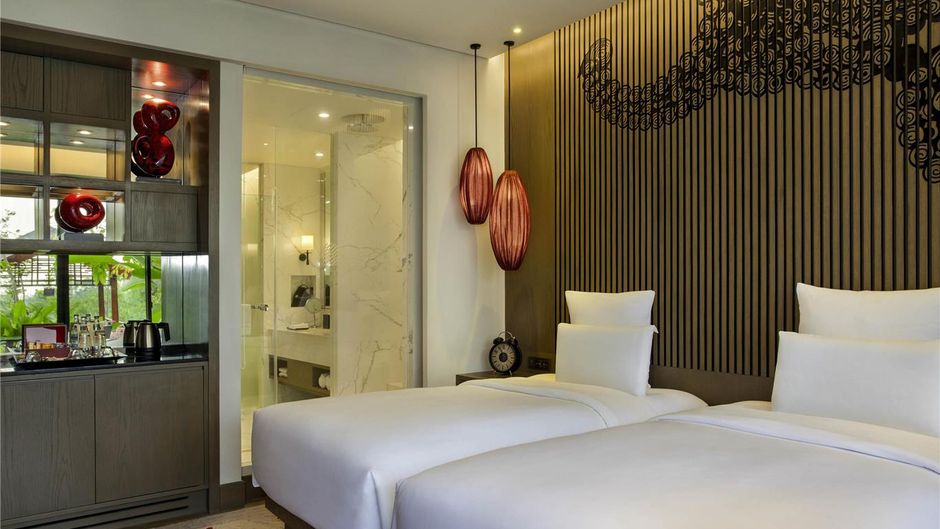 Pullman Ciawi Hotel Suite