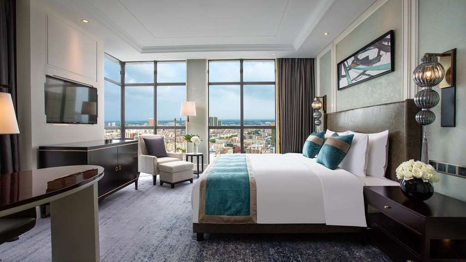 Ramada Plaza by Wyndham Wuhan Huangpi Room