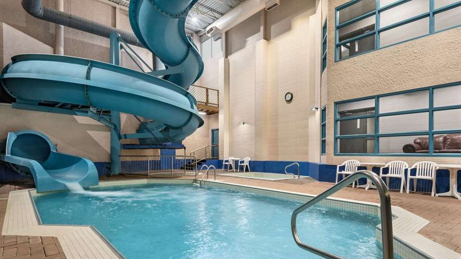 Travelodge by Wyndham Brandon Pool