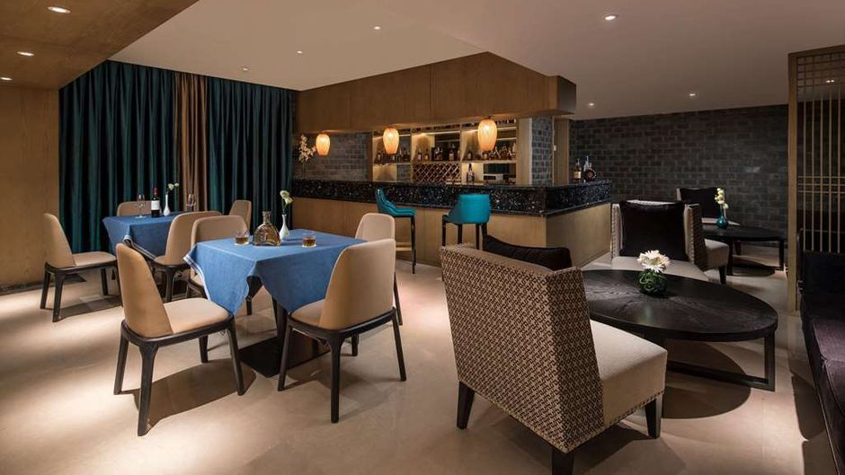 Ramada by Wyndham Zhenjiang City Center Restaurant