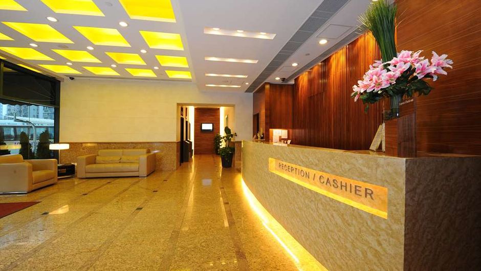 Bishop Lei International House Lobby