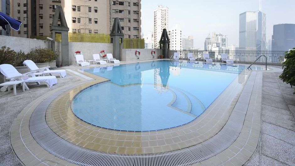 Bishop Lei International House Pool