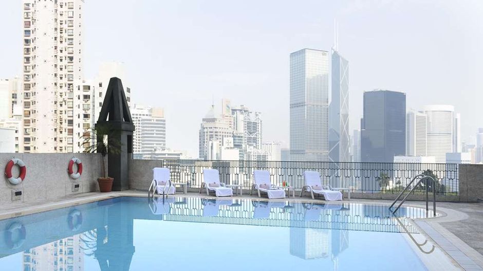 Bishop Lei International House Pool