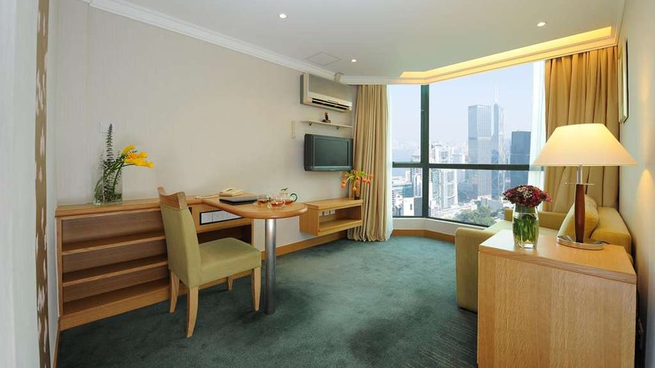 Bishop Lei International House Suite