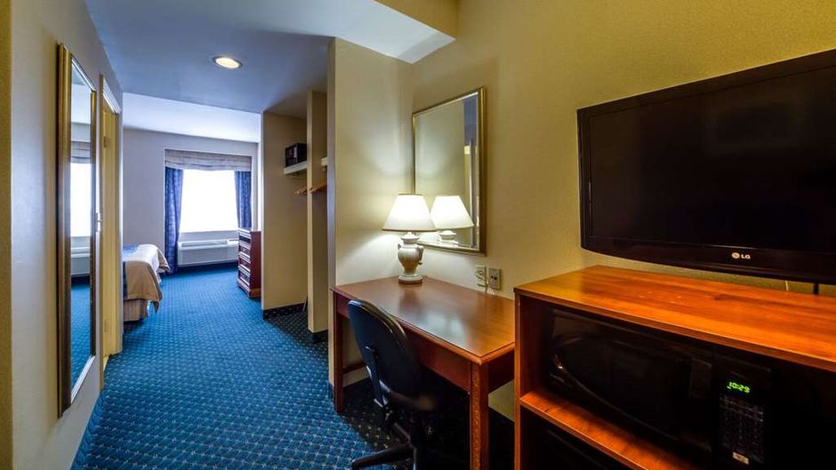 Monte Carlo Inn Toronto-Markham Room