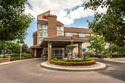 Monte Carlo Inn Brampton Suites