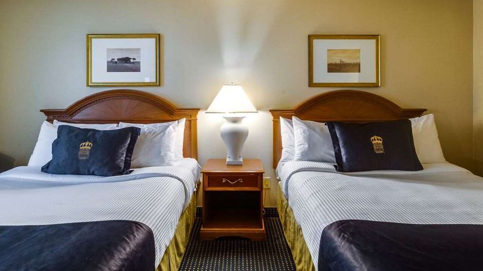 Monte Carlo Motel Toronto West Room