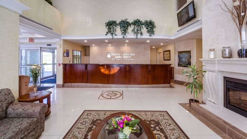 Monte Carlo Inn Barrie Suites Restaurant
