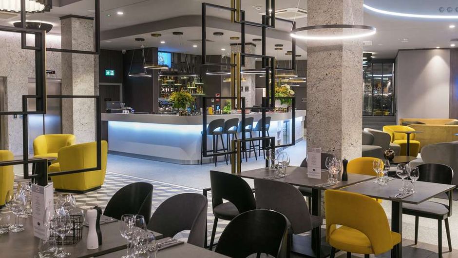 Hampton by Hilton Poznan Old Town Restaurant