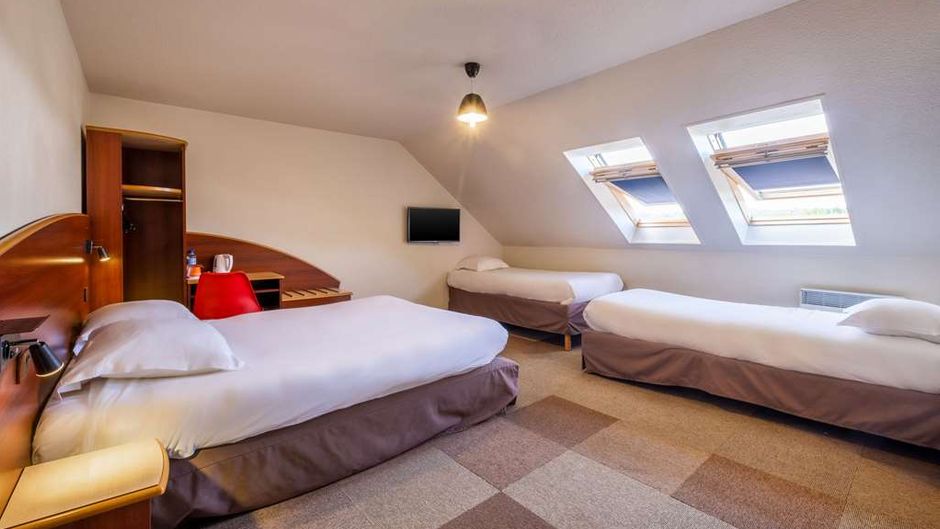 Comfort Hotel Etampes Room