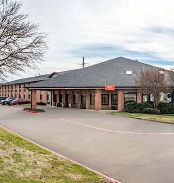 Econo Lodge Inn & Suites McKinney
