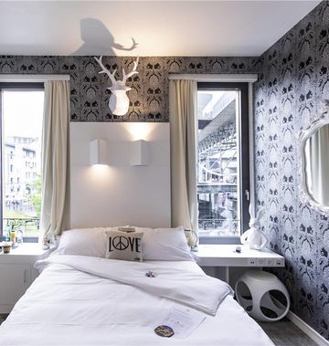 ibis Styles Lausanne Center MadHouse