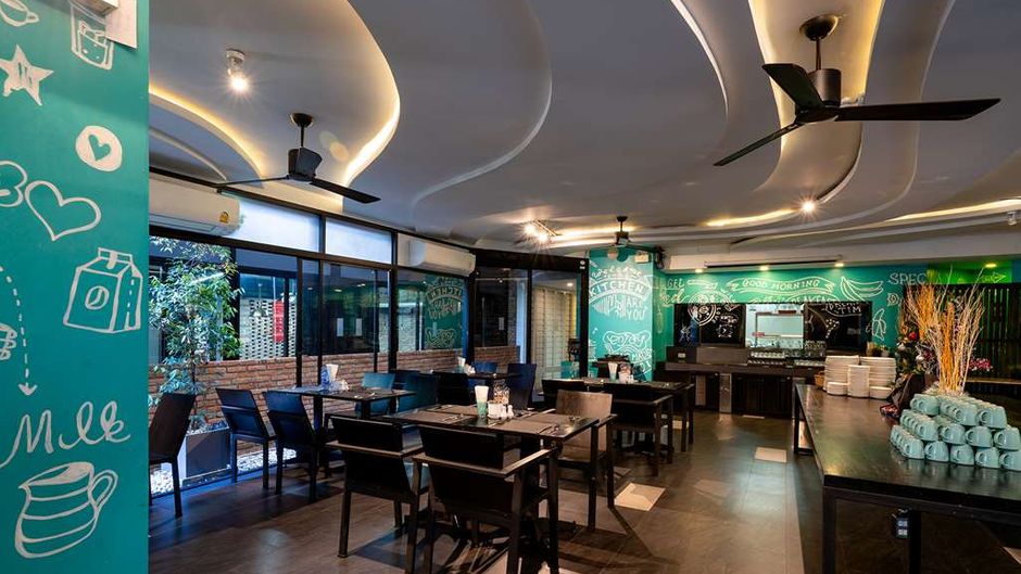 X2 Vibe Chiang Mai-Decem Hotel Restaurant